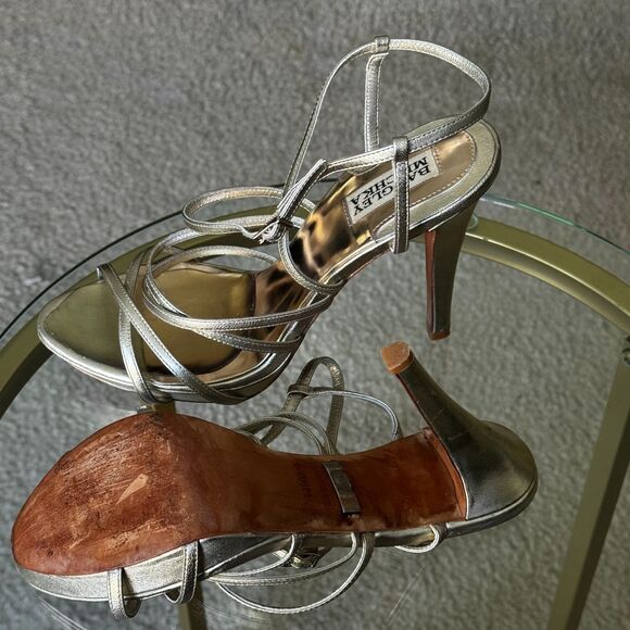 BADGLEY MISCHKA Platino Leather IDOL Strappy Bridal Wedding Heel 8.5$175 - Picture 4 of 9